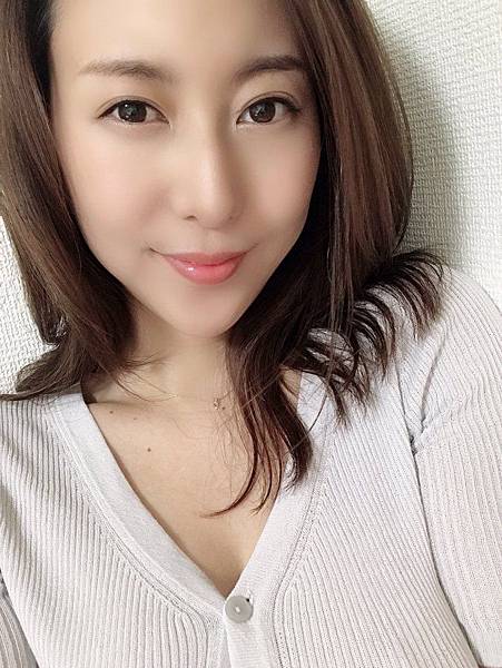 松下紗栄子1.jpg