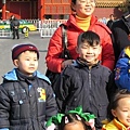 巧遇四川的小孩   照相有招牌笑容  