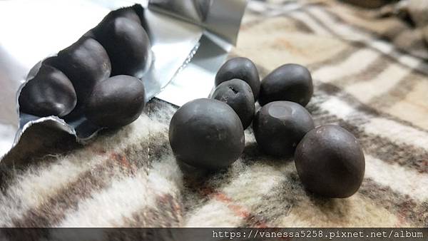 IMG20190413092249自然時記黑米菓72%黑巧克力 試用