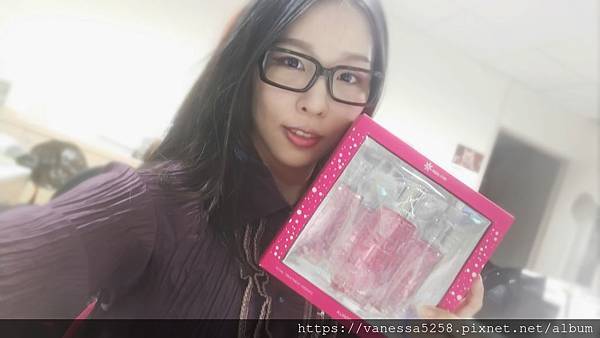 IMG20190920175847AMOY STAR母星花瓣凍凝精露