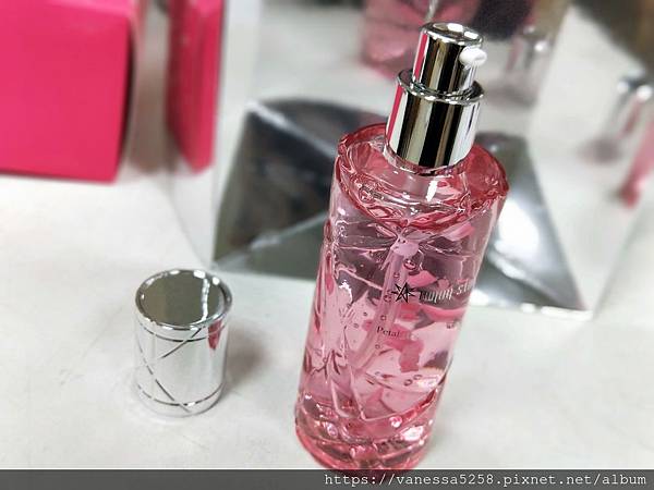 IMG20190920180227AMOY STAR母星花瓣凍凝精露