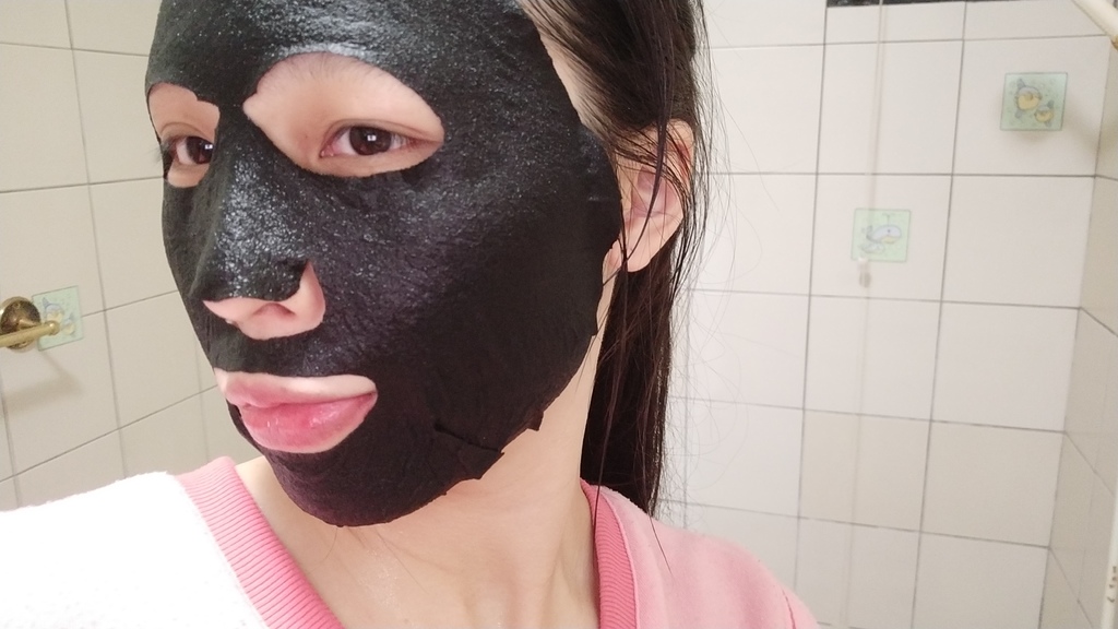 IMG20210206005517TYCHE太姬 石墨烯活顏鑽光面膜 試用