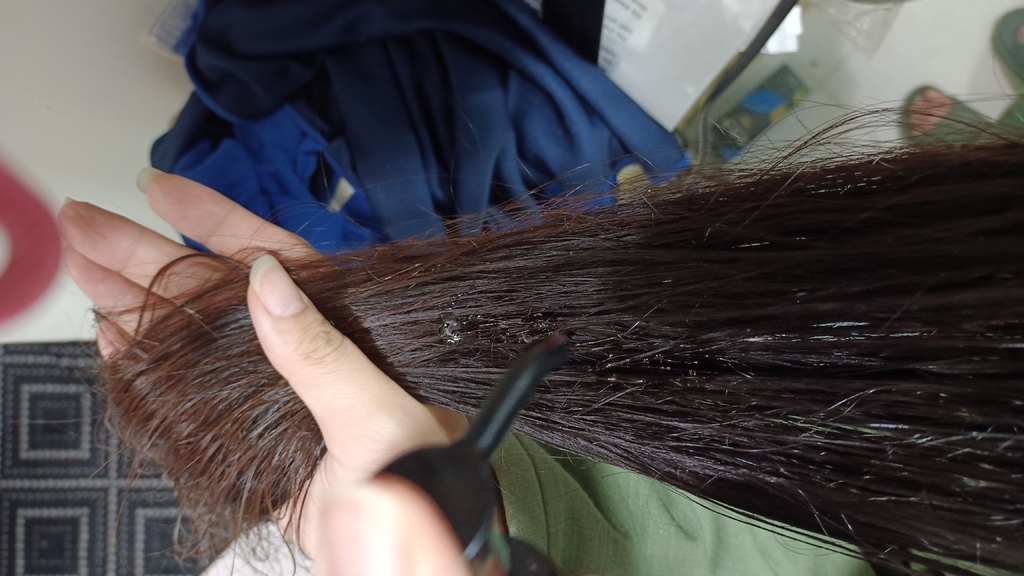 IMG_20220402_222259YOLOVED頂級植萃鏡面髮油 試用