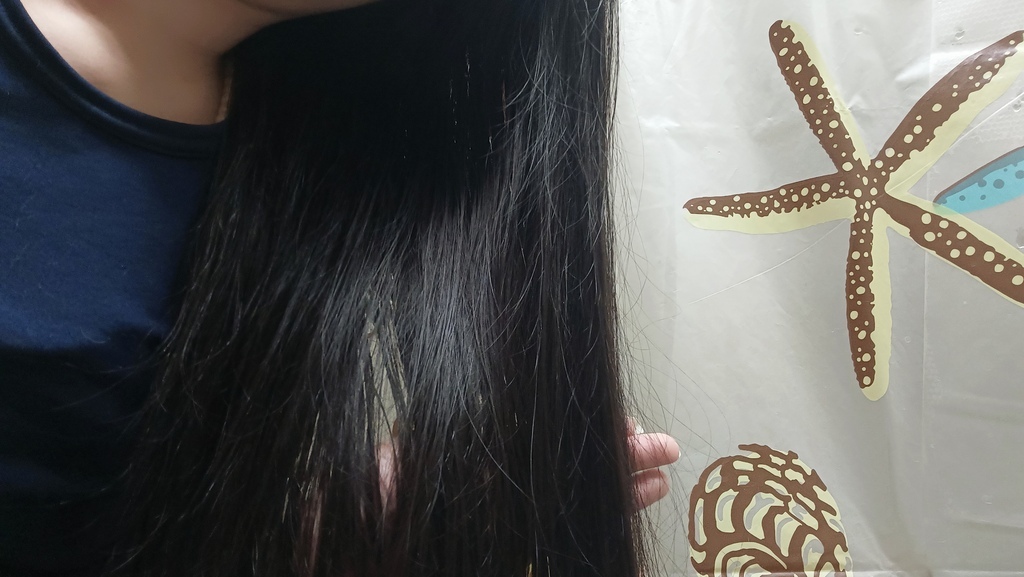 IMG_20220405_225040YOLOVED頂級植萃鏡面髮油 試用