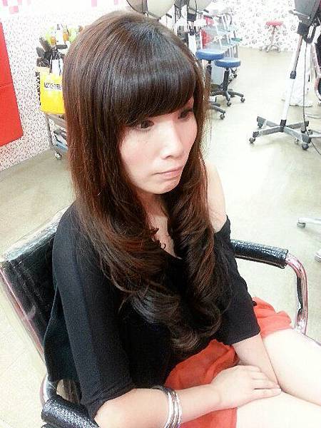 雕塑燙 手撥乾髮型 →懶人髮型← 正妹最愛 日系浪漫大捲  預約洽詢專線02-2959-6779