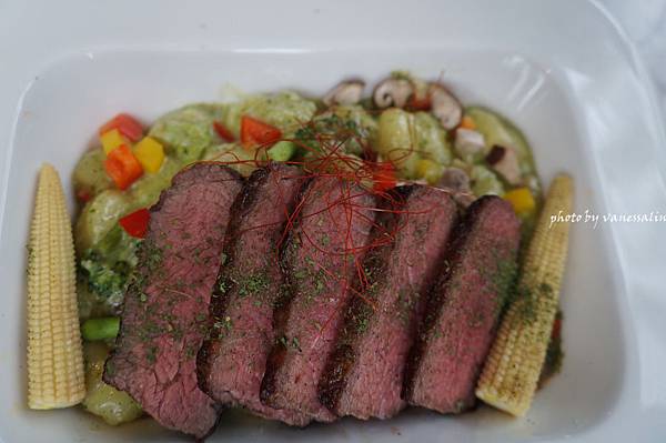 DSC00009.JPG DSC00009.JPG