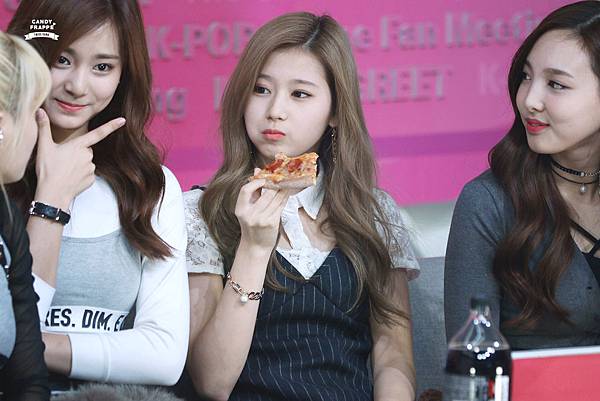 Twice 紗瑜 摸臉優雅的私生活番外3 1 綻放 痞客邦
