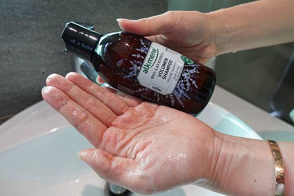 德國alkmene歐珂蔓天然洗髮聽3 德國alkmene歐珂蔓天然洗髮聽3