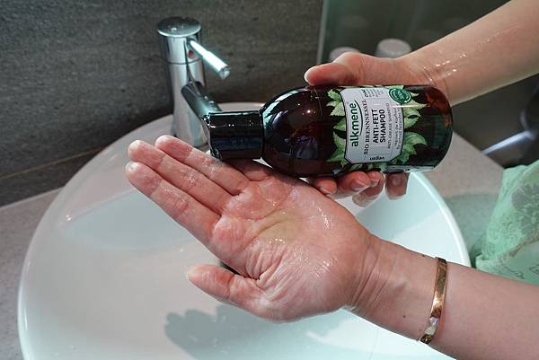德國alkmene歐珂蔓天然洗髮聽6 德國alkmene歐珂蔓天然洗髮聽6