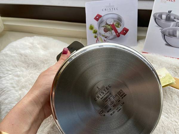 LINE_ALBUM_2022116_220116_5 LINE_ALBUM_2022116_220116_5