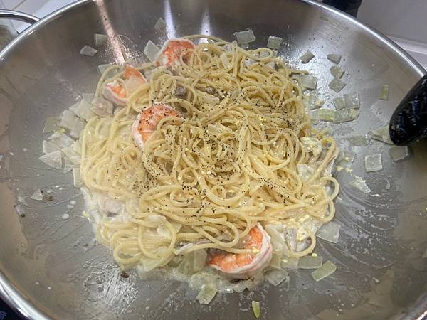 LINE_ALBUM_2022116_220116_102 LINE_ALBUM_2022116_220116_102