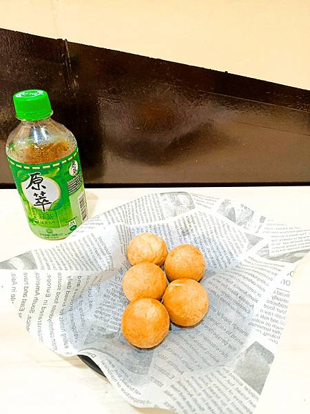 中和景安站美食推<< 嫩妹美式堡>> 厚嫩平的堡