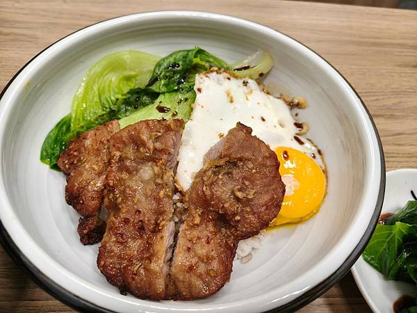 板美食推-香港mama X 火 - 港式料理/白金