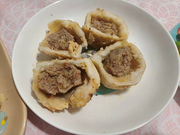 士林夜市大上海生煎包-皮脆外酥的香醇小吃/消夜/心/美