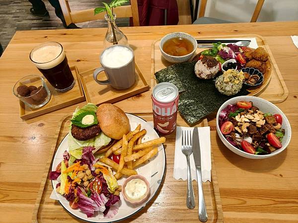 捷運大坪林站-新北日式蔬食餐廳食記-原粹蔬食作-好吃健康滿滿