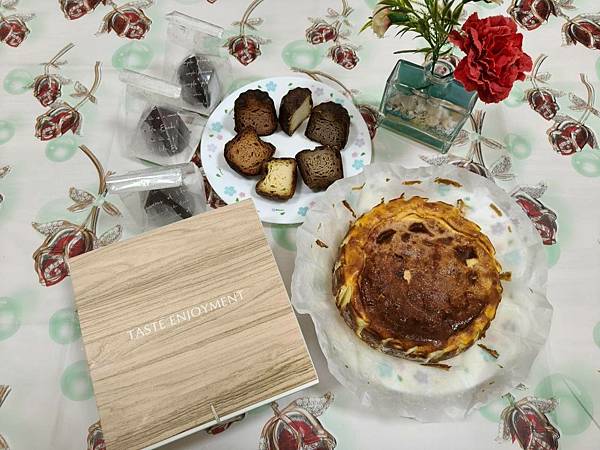 “午茶點心”宅配團購花蓮人氣午茶甜點- 歐芙口司可麗露&巴斯