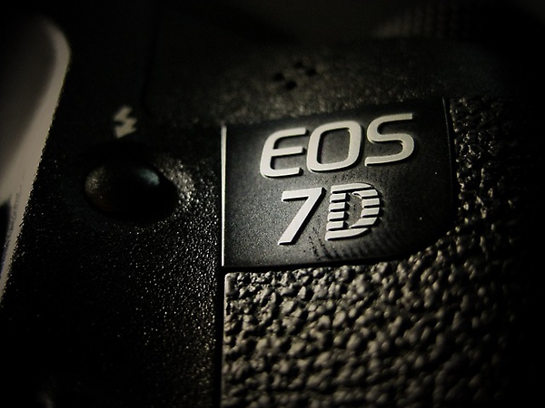 30571945:新相機 CANON EOS 7D