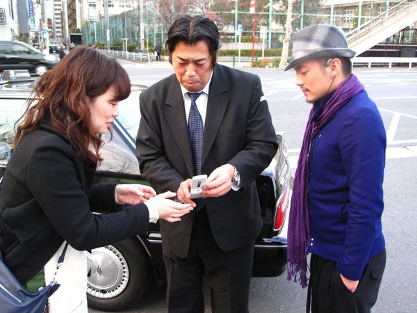 小姐  麻環一下