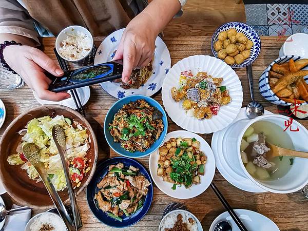 mini11.jpg mini11.jpg