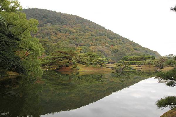 老溫隨筆 15 神戶 四國 一步一景之栗林公園 老溫隨筆 15 神戶 四國 一步一景之栗林公園