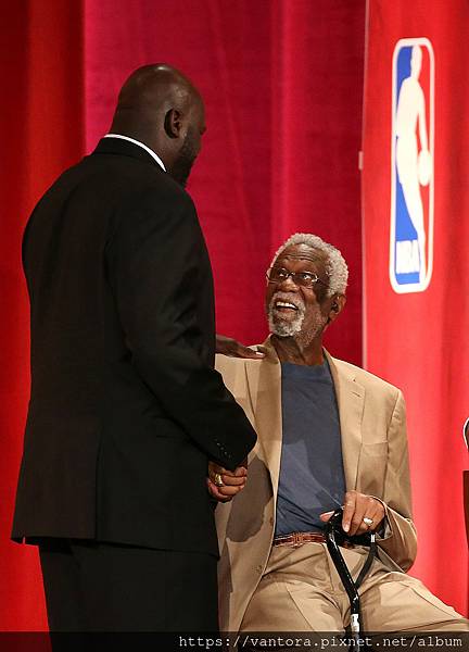 Bill+Russell+2016+Basketball+Hall+Fame+Enshrinement+6RZgotcuxnAx.jpg