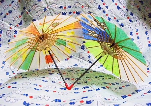 taiwan souvenirs and gifts oil paper umbrellas2.jpg