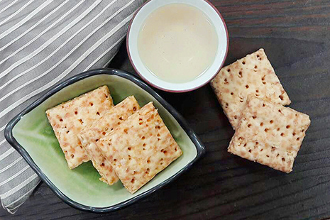 Taiwan special gift food and snacks.jpg Taiwan special gift food and snacks.jpg