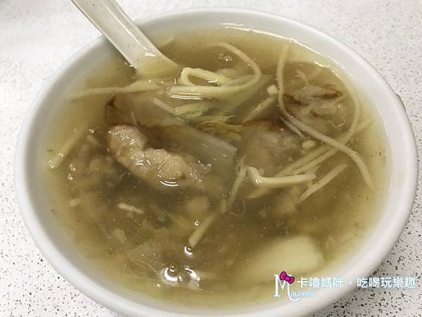 永吉路30巷~圓環阿宗魚翅肉羹06肉羹湯$50.JPG