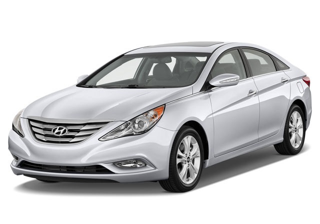 2013_hyundai_sonata_angularfront