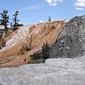 Mammoth Hot Springs (right)