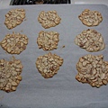 Almond cookies
