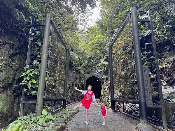 基隆景點「劉銘傳隧道」韓劇穿越感好強烈|即將關閉|趁5/1勞