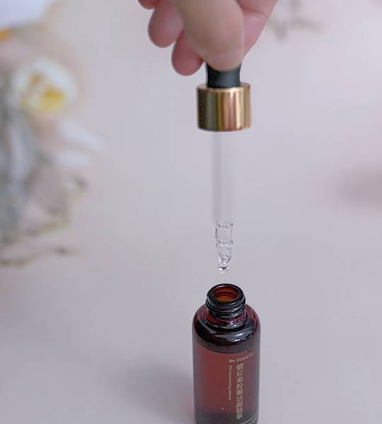 {Biomeni碧美倪Dr.Stanley 蝦紅素粉嫩活顏精 試用