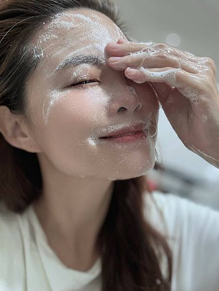 【Smarter詩嫚特 超能淨顏洗卸凝露】卸妝油、乳、水和凝 【Smarter詩嫚特 超能淨顏洗卸凝露】卸妝油、乳、水和凝