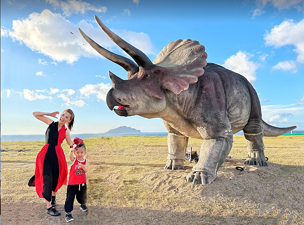 基隆 限定 🦖【唯一海景 AR 恐龍生態園區】侏儸紀公園再