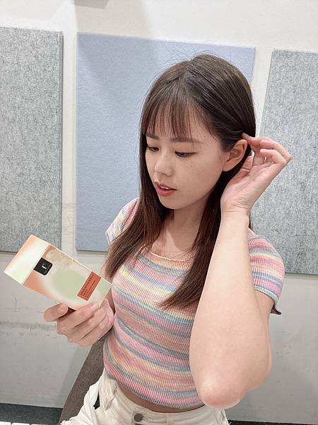 POETRYDANI 霧感遮瑕隔離乳 試用