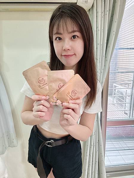 JOY OF RED 喜之丹眼周護理亮眼組 試用