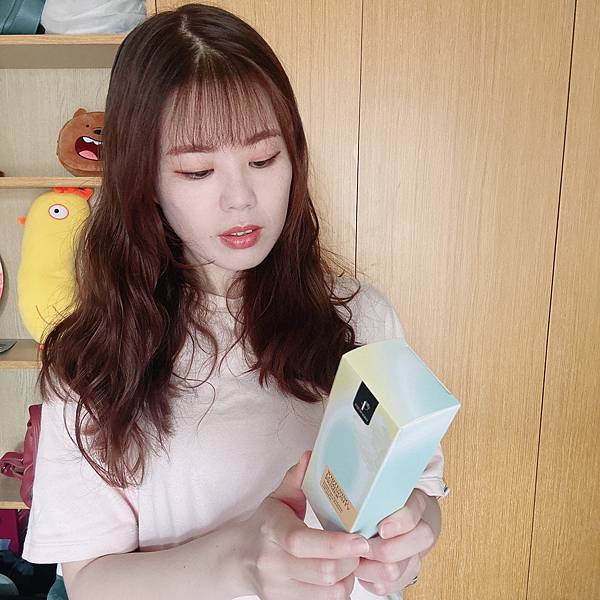 POETRYDANI詩丹妮 美白光感隔離乳 試用