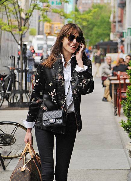 Alexa-Chung-Chanel-Mini-Classic-Flap-Louis-Vuitton-Mon-Monogram-Keepall-1.jpg