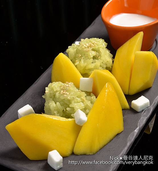 Kao Neaw Ma Muang Mango Sticky Rice      芒果糯米.jpg