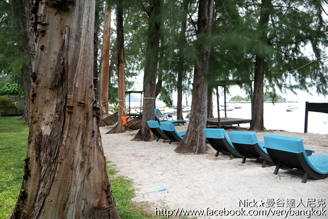 《WAPI Resort Koh Lipe》麗貝島日出海灘 地點便利度假村