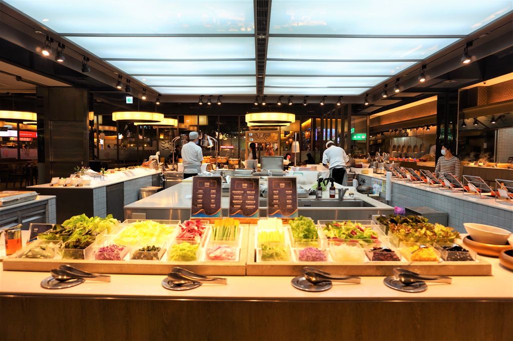 [食記] 高雄 饗食天堂-爐主店改完菜單如何