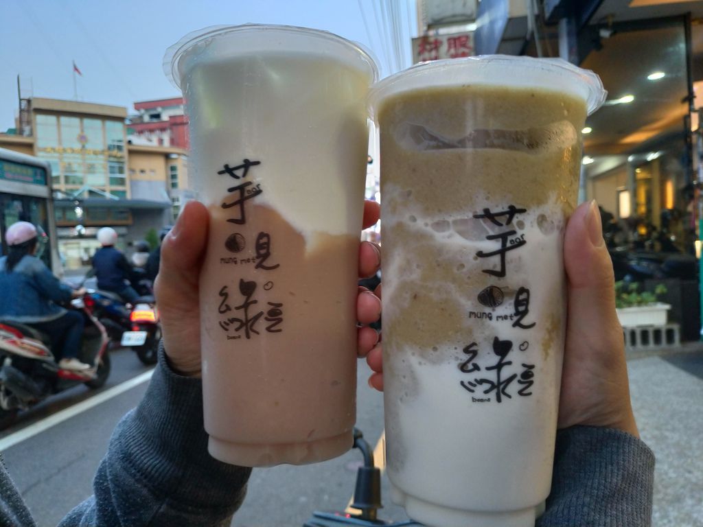 [食記] 芋見綠豆 濃厚純芋頭牛奶/ 消暑綠豆沙