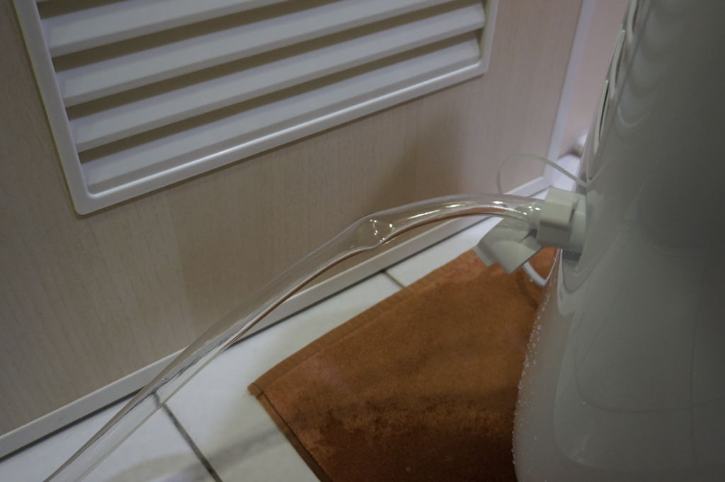 山水WIFI智能除溼機排水管