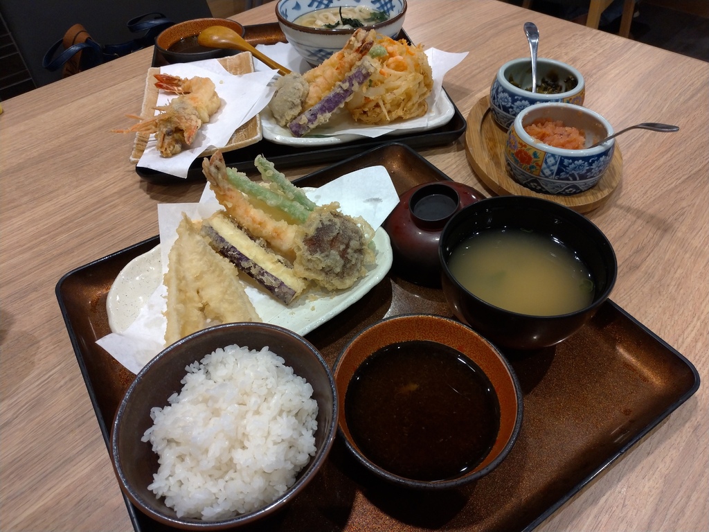 [食記] 高雄 博多天麩羅山海-290起明太子吃到飽