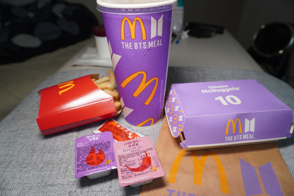 [食記] 麥當勞BTS Meal-韓國進口限20天雞塊沾醬