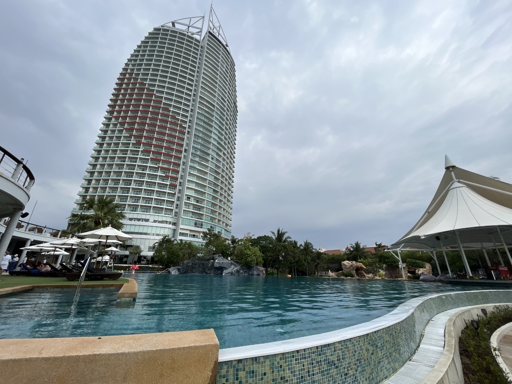 [心得] 泰國 莫凡比中天私人海灘飯店 房間篇