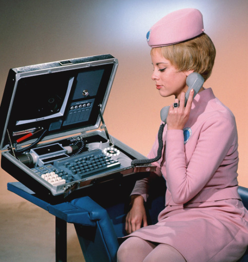 tumblr_nt4w9sjXal1qa70eyo1_500