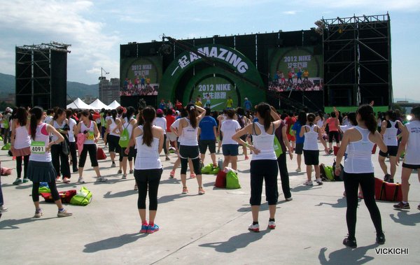 2012 NIKE run5