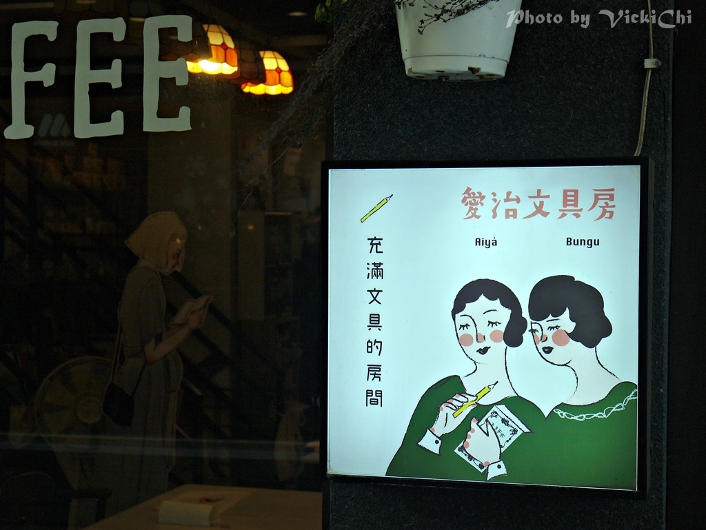 /tmp/phpEDWVOu /tmp/phpEDWVOu